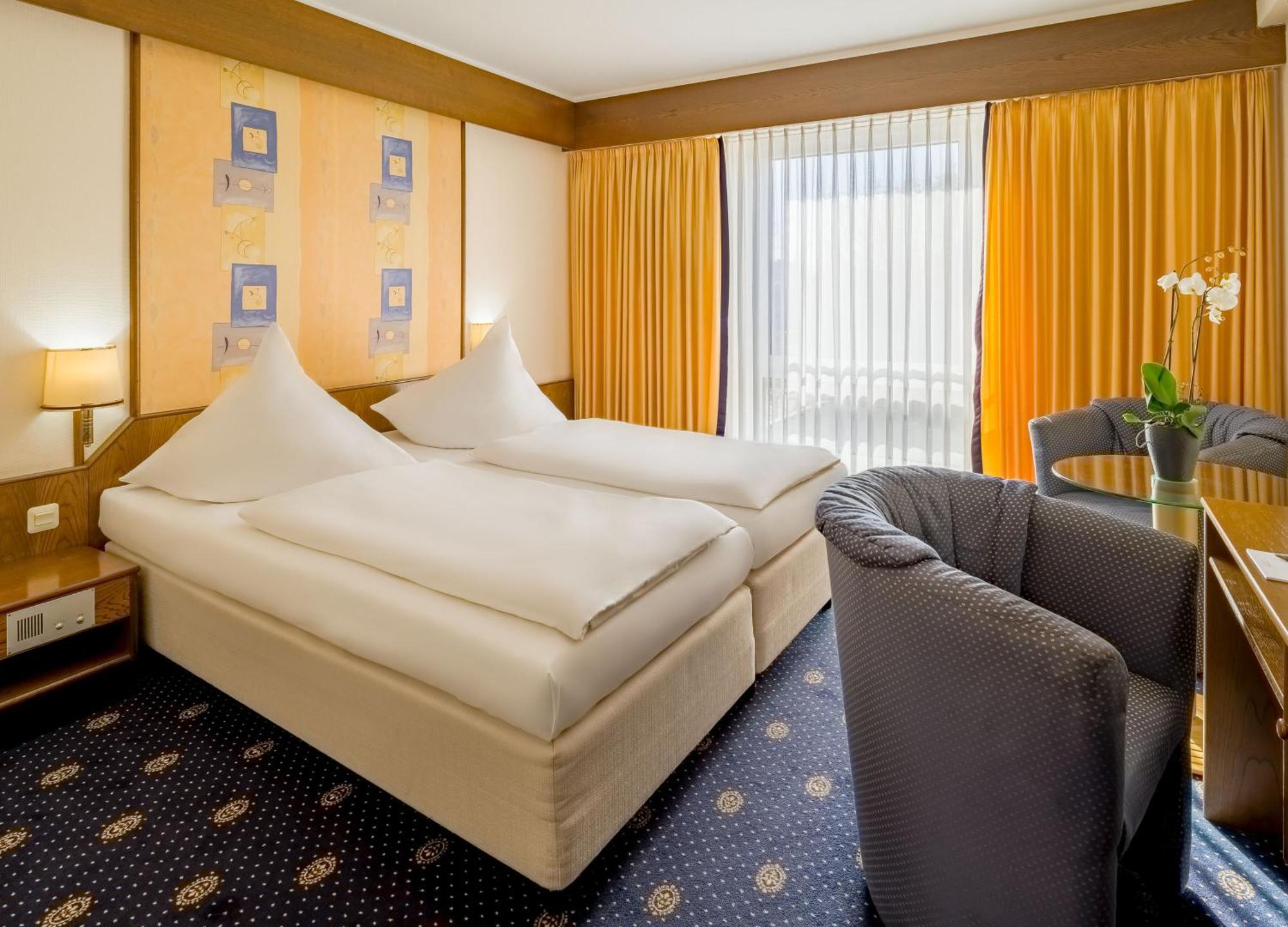 Standard Double Room,1661107034:JPEG